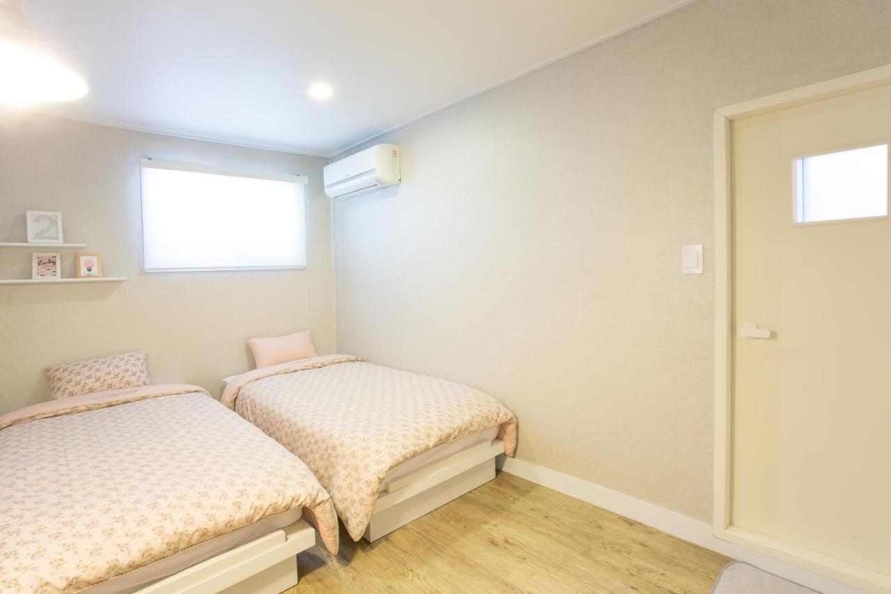 Hostel Vanilla 1 Dongdaemun Σεούλ Δωμάτιο φωτογραφία